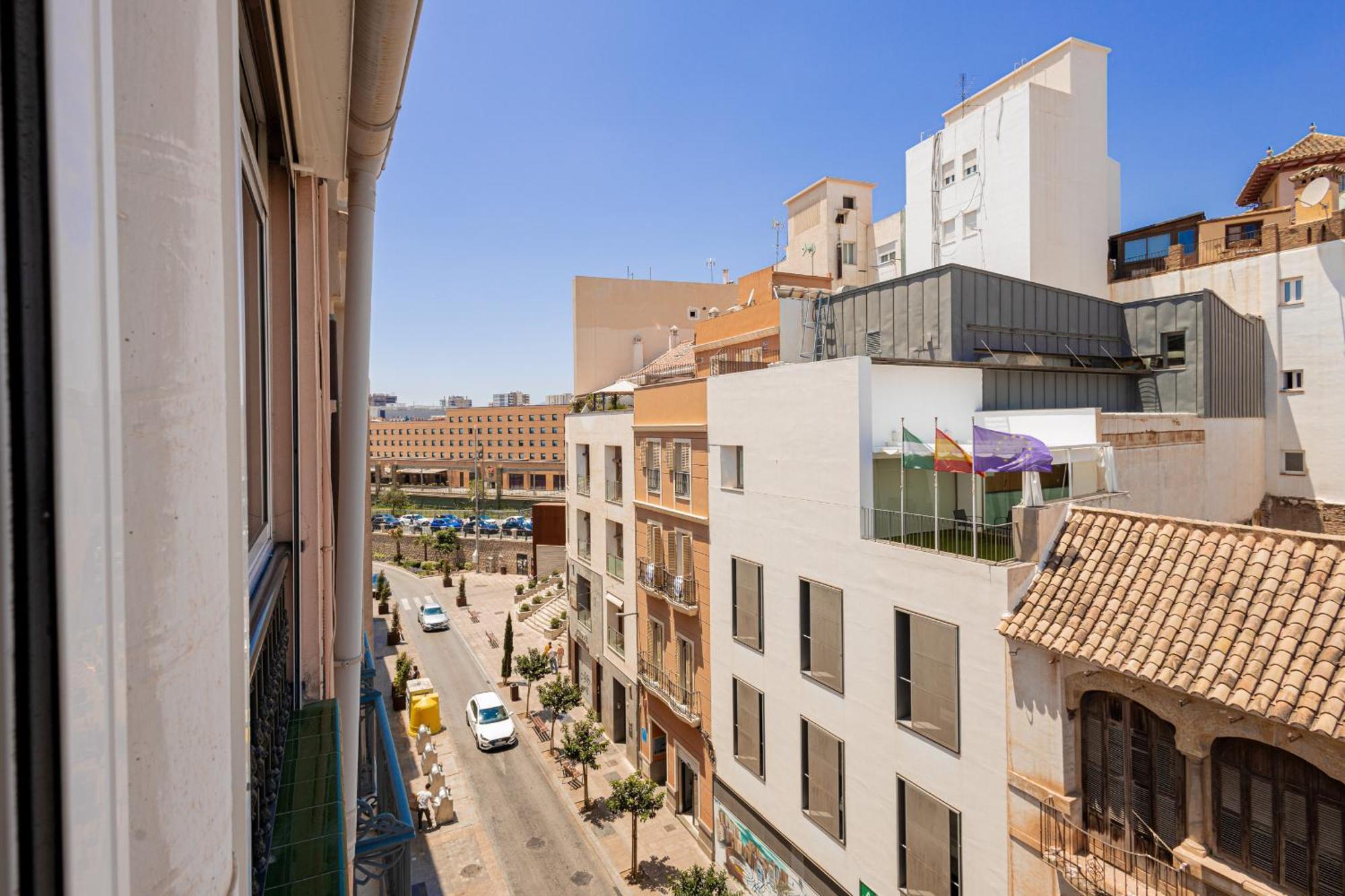 Appartement C103 - Sunny Terrace, Old Town Views à Málaga Extérieur photo