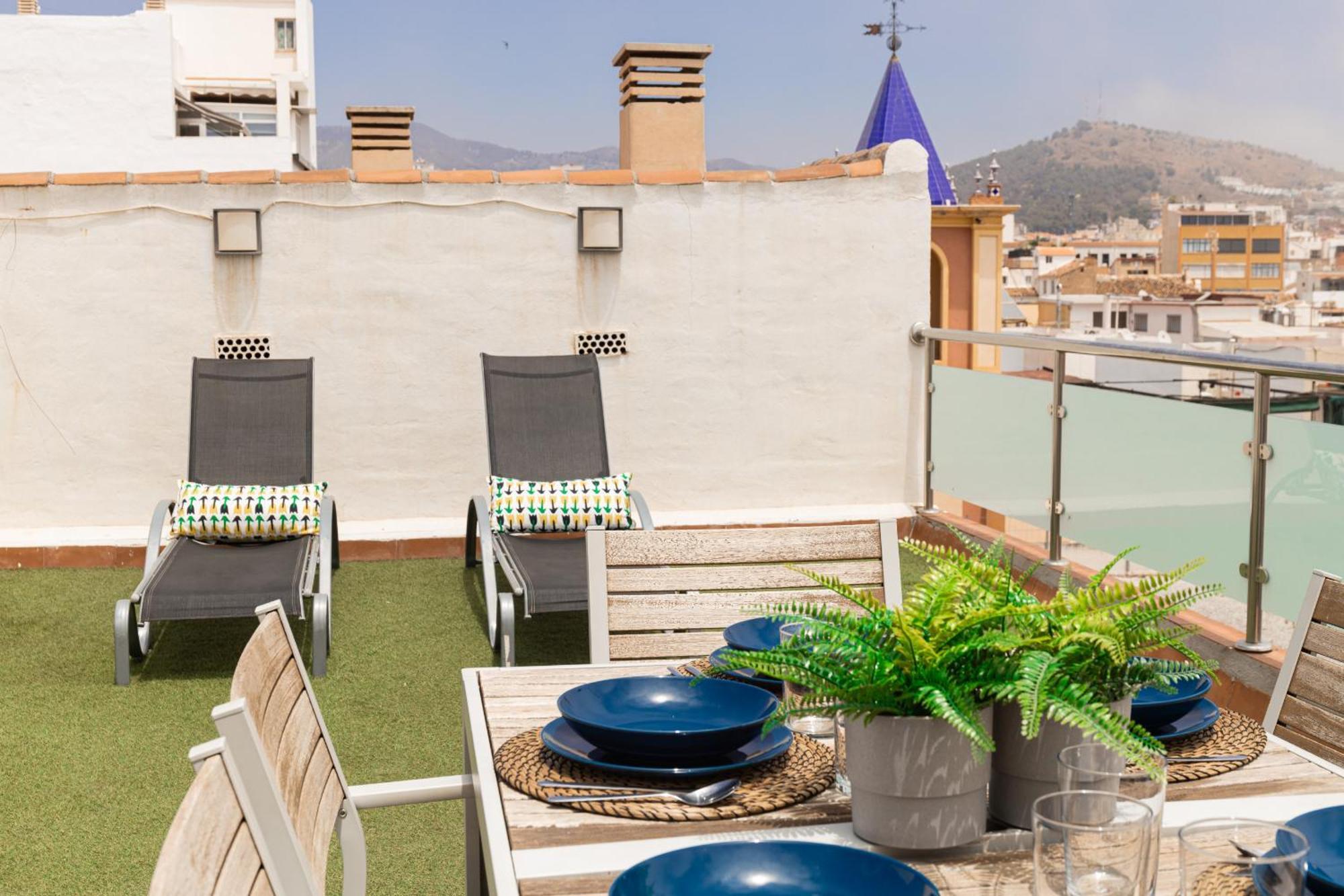 Appartement C103 - Sunny Terrace, Old Town Views à Málaga Extérieur photo